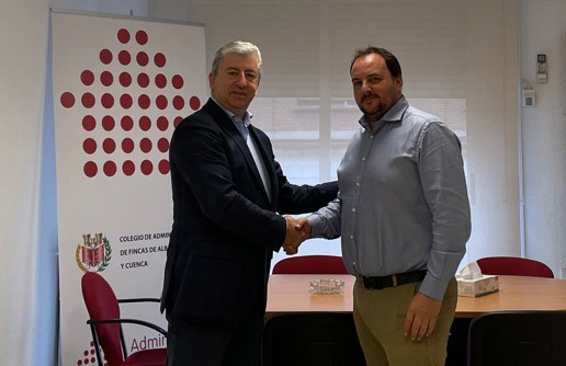 Firma del acuerdo entre Conversia y COAF Albacete y Cuenca