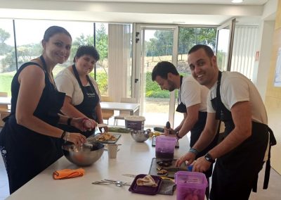 Trabajadores de Conversia en una actividad de teambuilding