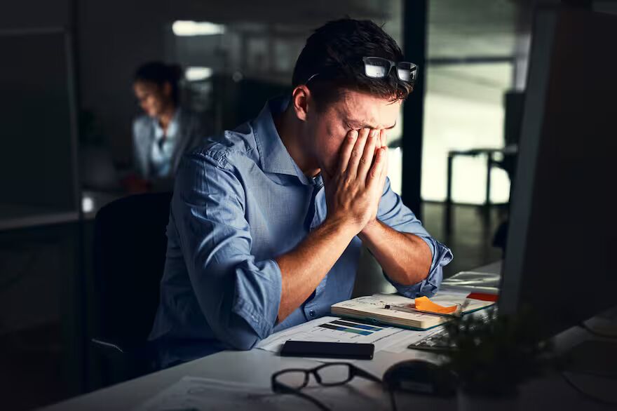 Cumplir con la normativa no debería costarte tu salud mental